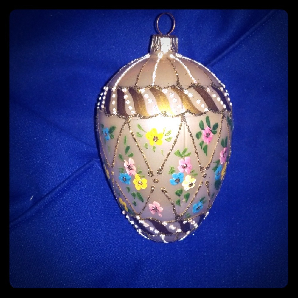 Hand decorated European collectible Christmas ball